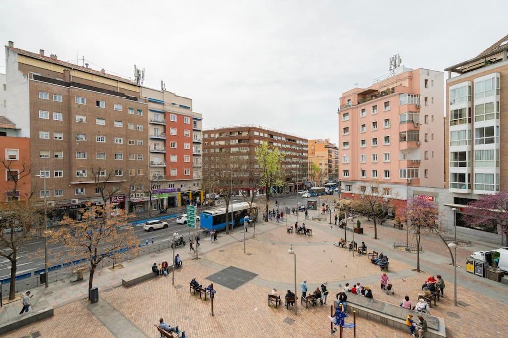 Cozy Family Apartment Tetuan/Estrecho B.M7 มาดริด ภายนอก รูปภาพ